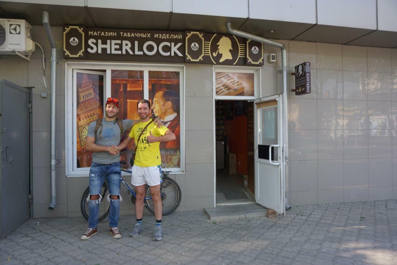 Lenin Street Hostel & Tours Tiraspol Exteriör bild